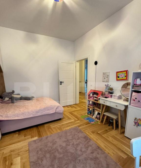 Apartament superb 4 camere cu terasa de 50mp