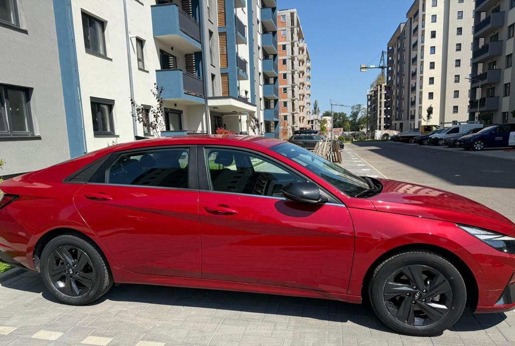 Hyundai Elantra CN7 2021 1 6 Benzina 123 CP 17 500 eur