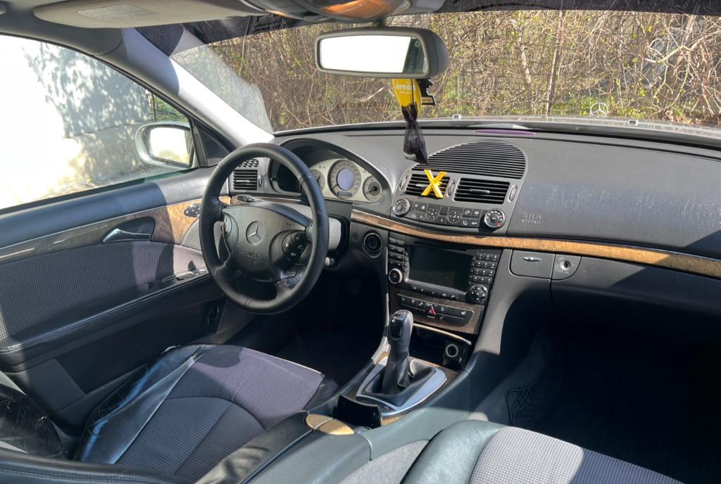 Mercedes E Class W211 3 500 eur