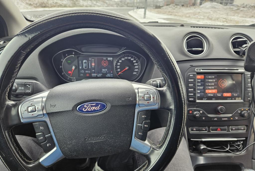 Ford Mondeo MK4 5 4 800 eur