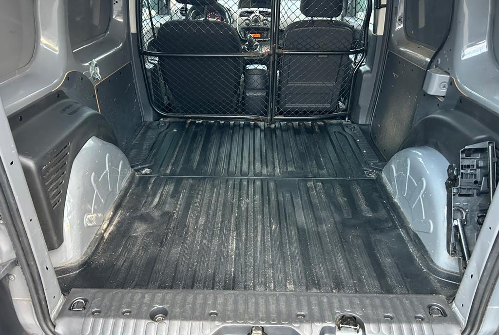 Renault kangoo rapid extra 5 999 lei