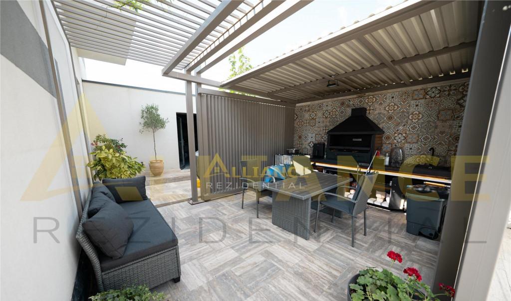 Metrou berceni apartament 2 camere gradina 58 mp