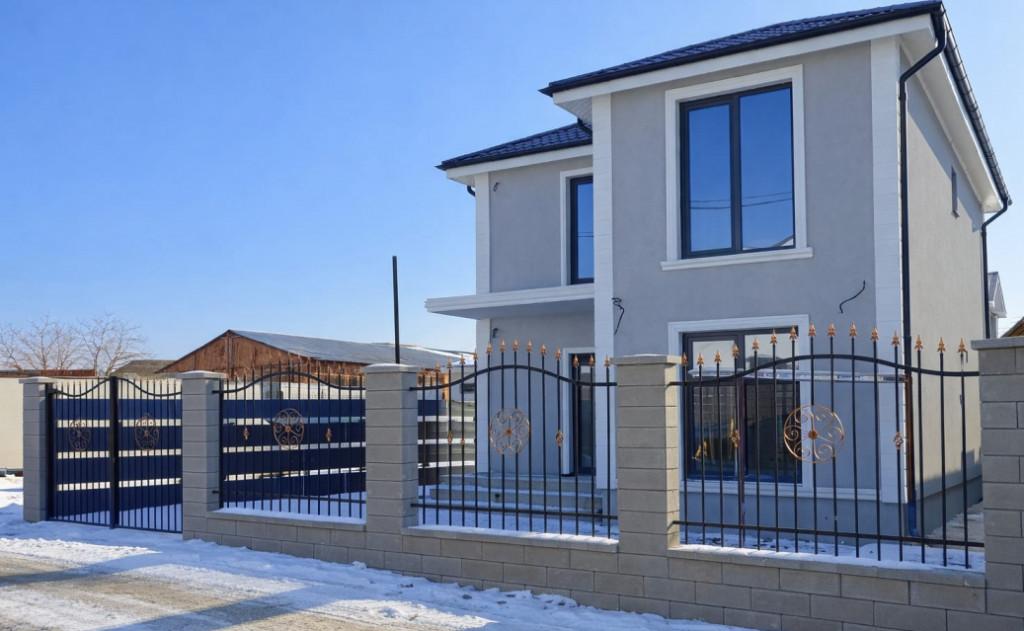 Casa individuala P 1 - Ovidiu zona linistita 4 camer