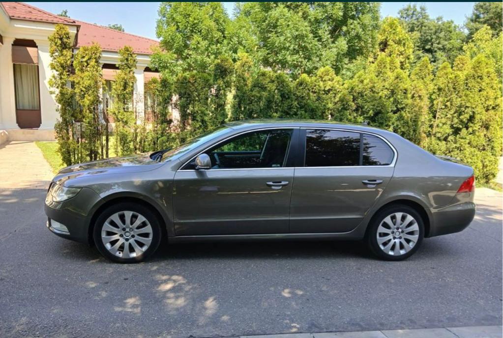 Skoda Superb autoturism 6 300 eur