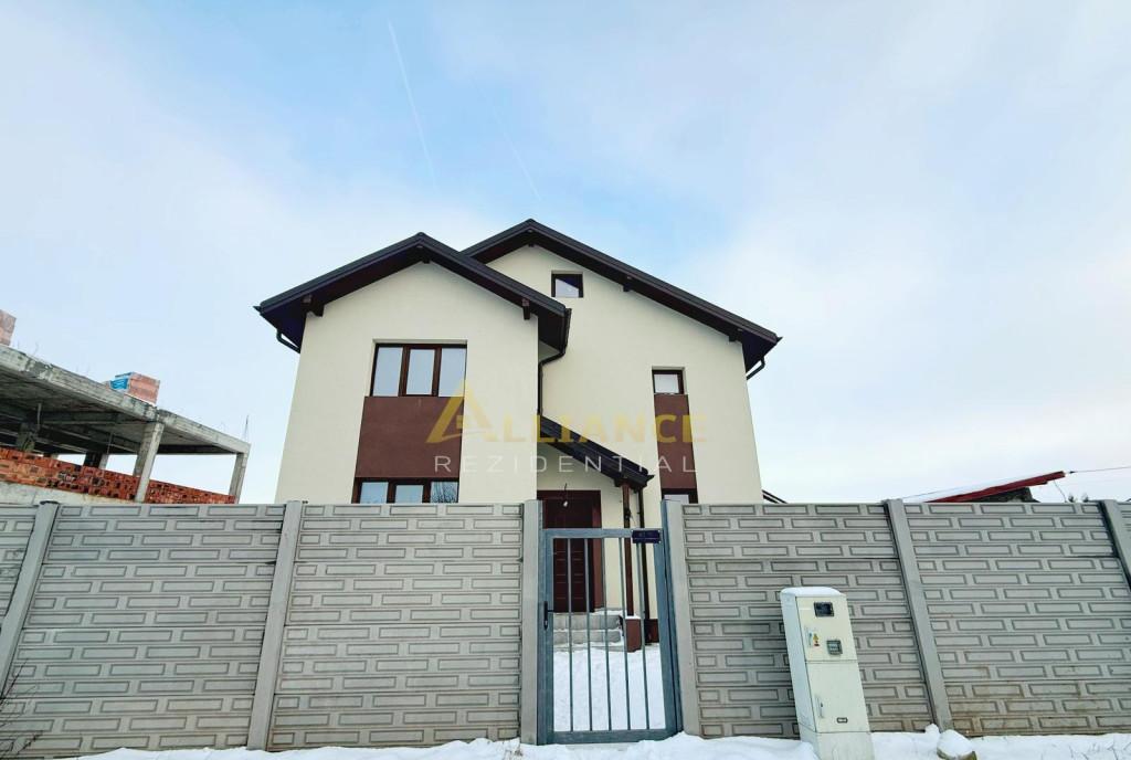 Vila / 4 Camere / 2 Bai / Teren 320 mp