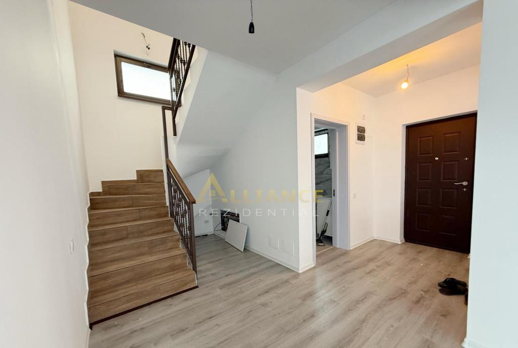 Vila / 4 Camere / 2 Bai / Teren 320 mp