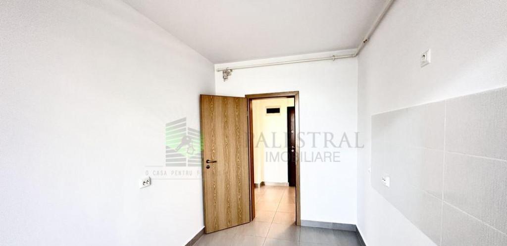 Apartament 2 camere Faget decomandat 2 balcoane 127900 Euro