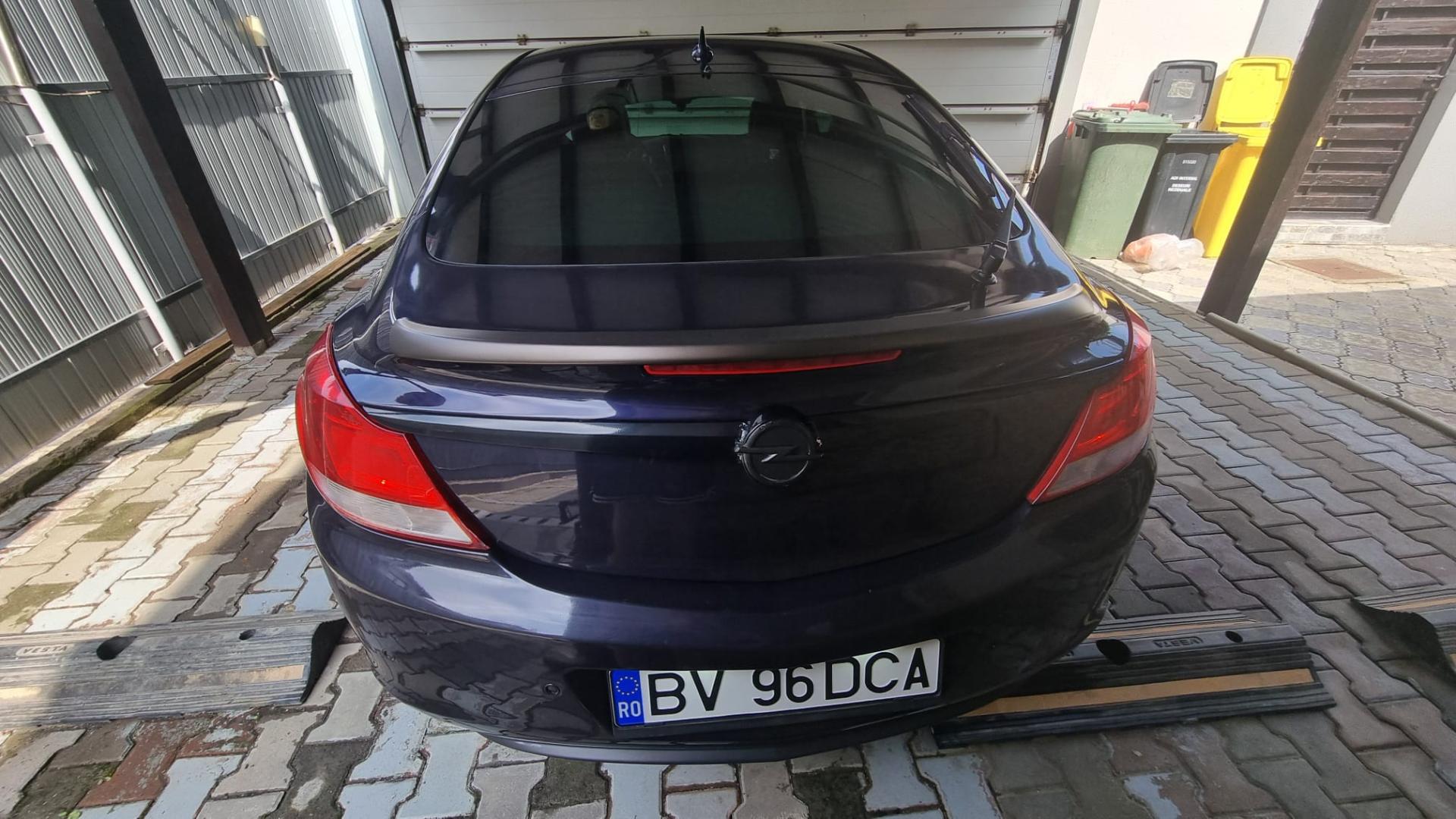 Opel Insignia 2012