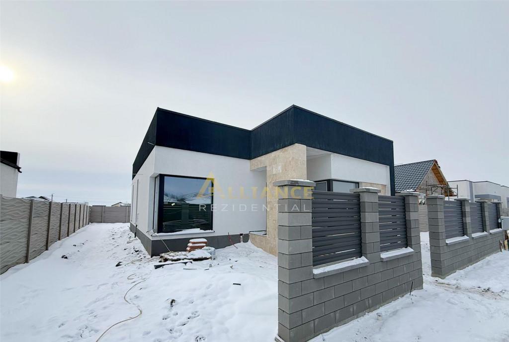 Casa / 3 Camere / 2 Bai / Teren 370 mp