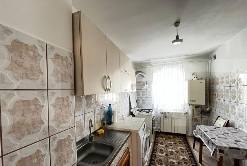 Inchiriere apartament 4 camere - Botosani