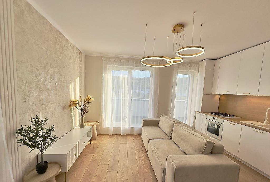 Apartament 2 camere de vanzare Floresti - zona Urusagului