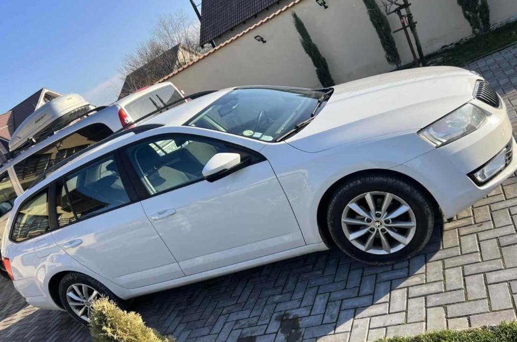Skoda Octavia combi 2015 1 6 TDI manuala stare excelenta 6 600 eur