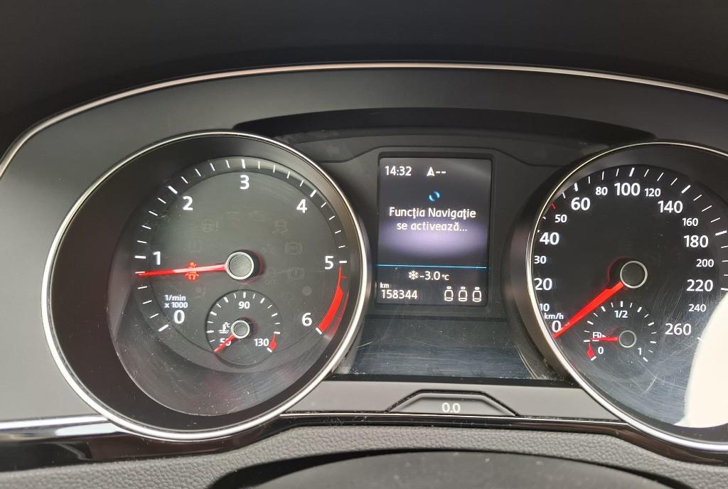 Vw Passat B8 R-Line 2 0 TDI- 2018 158k km ACC Webasto fabrica 14 999 eur