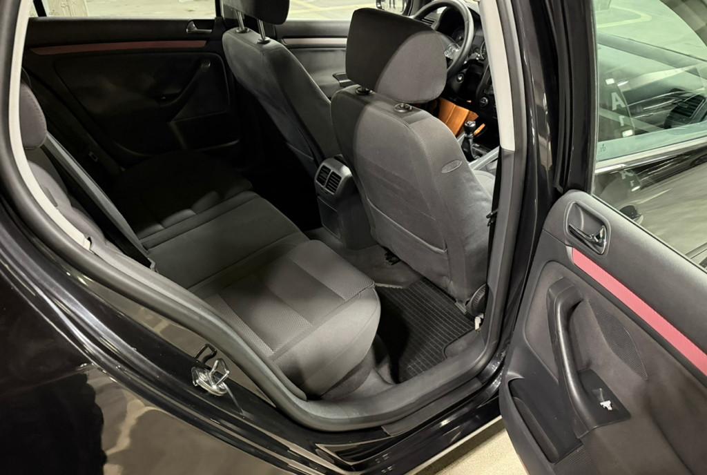 VW Golf 5 2 0 TDI 101CP 2005 Euro 4 Climatronic Icirc ncalzire Scaune 3 490 eur