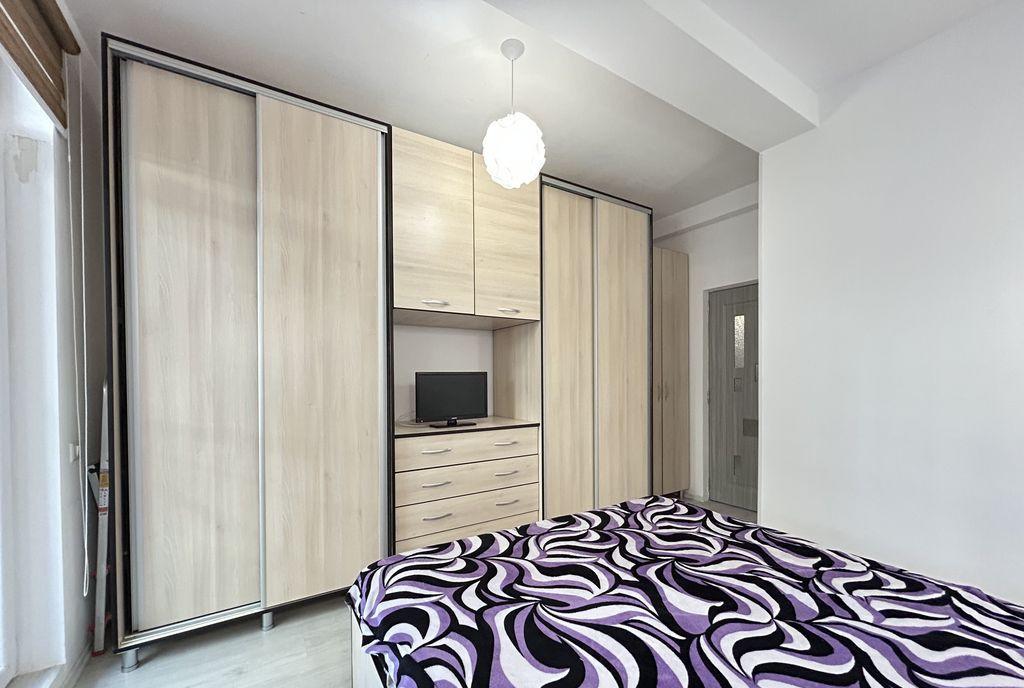 Apartament 2 camere Campus Universitate loc parcare centr