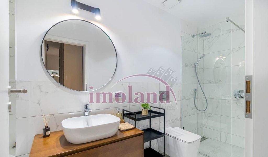 Inchiriere apartament 3 camere cu gradina Avalon Esta