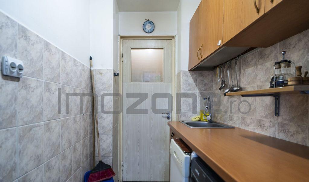 Apartament 2 camere Lujerului etaj 6/10 40 mp