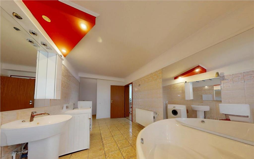 FILM3D Casa arhitectura flexibila 2 unitati 500mp teren loc