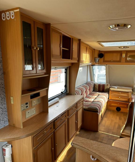 Rulota Fleetwood Heritage 8 5 m lungime 4 500 eur