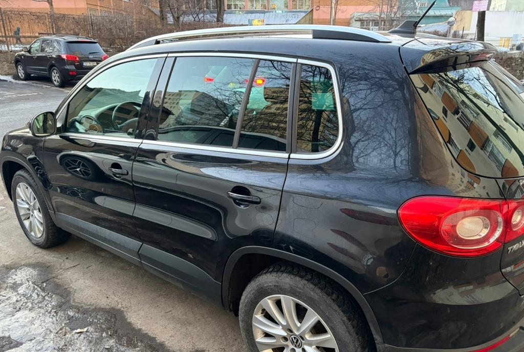 Volkswagen Tiguan 2 0 TDI euro 5 8 200 eur
