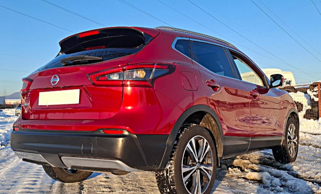 Nissan Qashqai 1 6 cdti Tekna Panoramic 12 950 eur