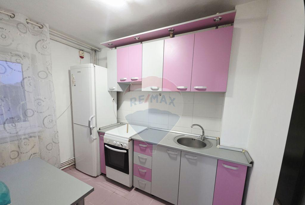 Apartament cu 1 camere de vanzare Zona Carpati Piatra