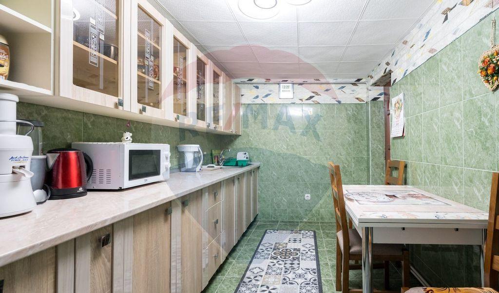 Potential mare locuinta/investitie Casa cu teren de 458 m