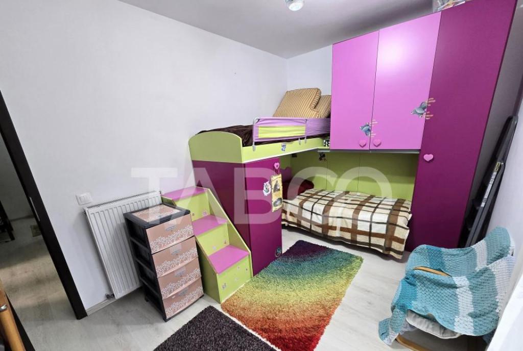 Apartament decomandat 4 camere 2 bai balcon parcare comision