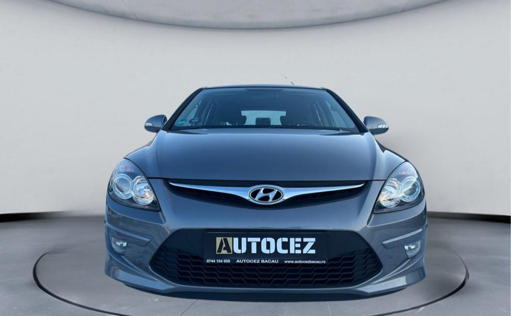 Hyundai i30 2012 1 4 Mpi RATE/GARANTIE 5 770 eur