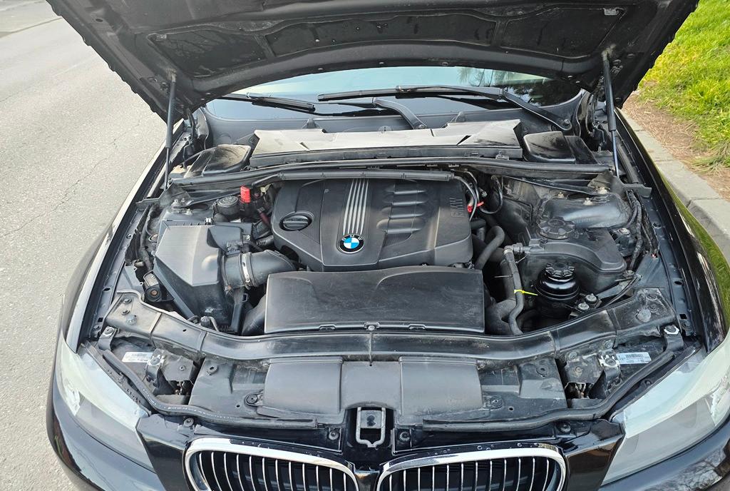 BMW 320 E91 2 0D facelift/2011 4 250 eur