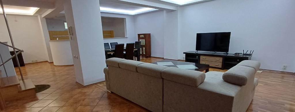Vila 5 camere zona Ion Mihalache