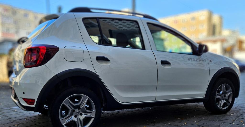 Sandero Stepway 2019 1 5Dci AC Germania 7 700 eur