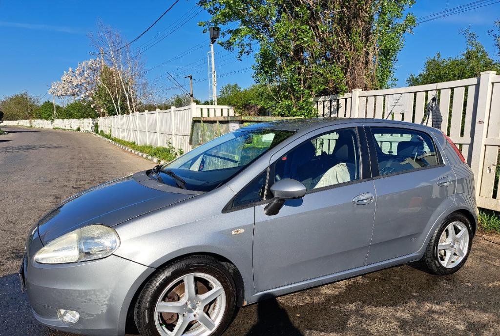 Fiat Grande Punto 1 3 multijet 90 cp 6 1 trepte 9 900 lei