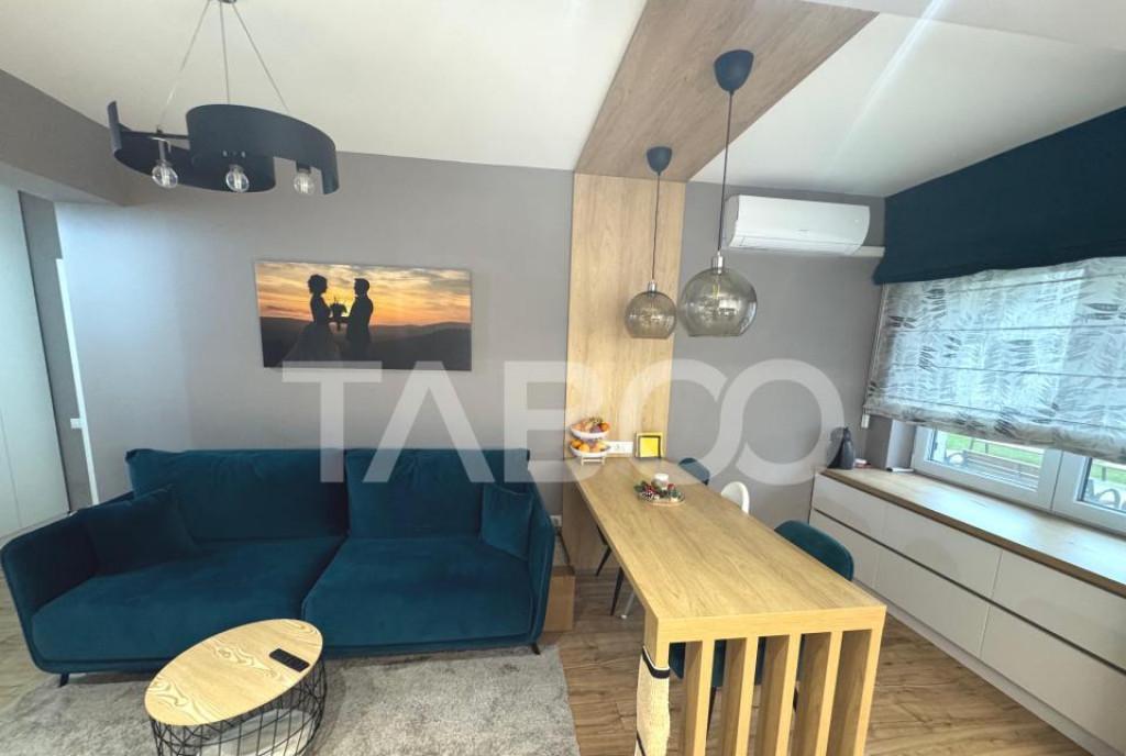 Apartament 3 camere renovat ultra modern cu balcon zona Tu