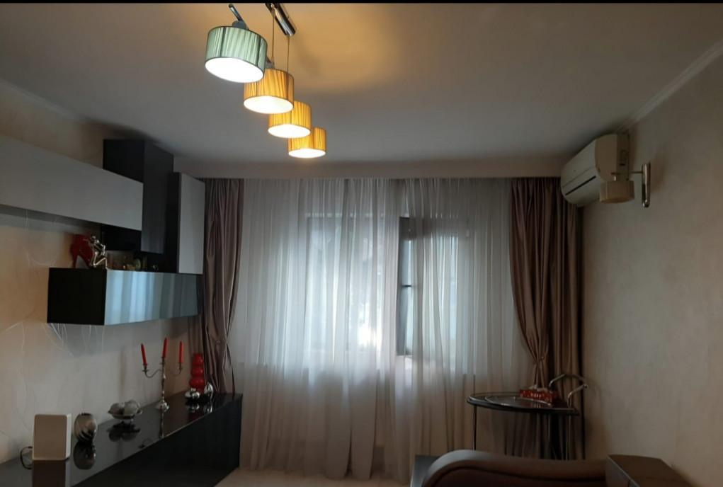 Apartament 3 camere modern renovat