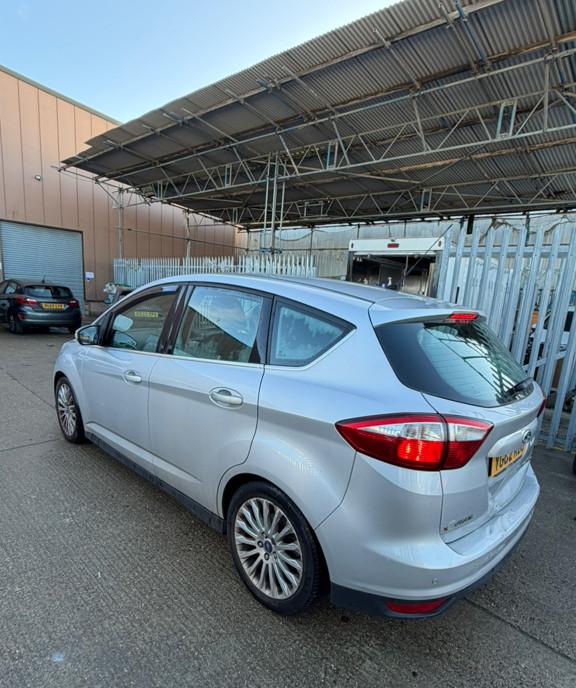 Ford C-max Titanium TDCI 8 500 lei