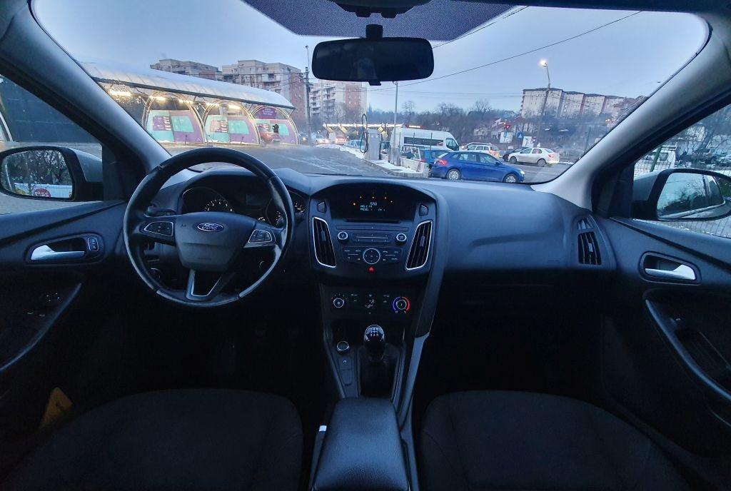 Ford Focus model 2017 Benzina ECOBOOST Euro 6 Taxe/consum infim 6 750 eur