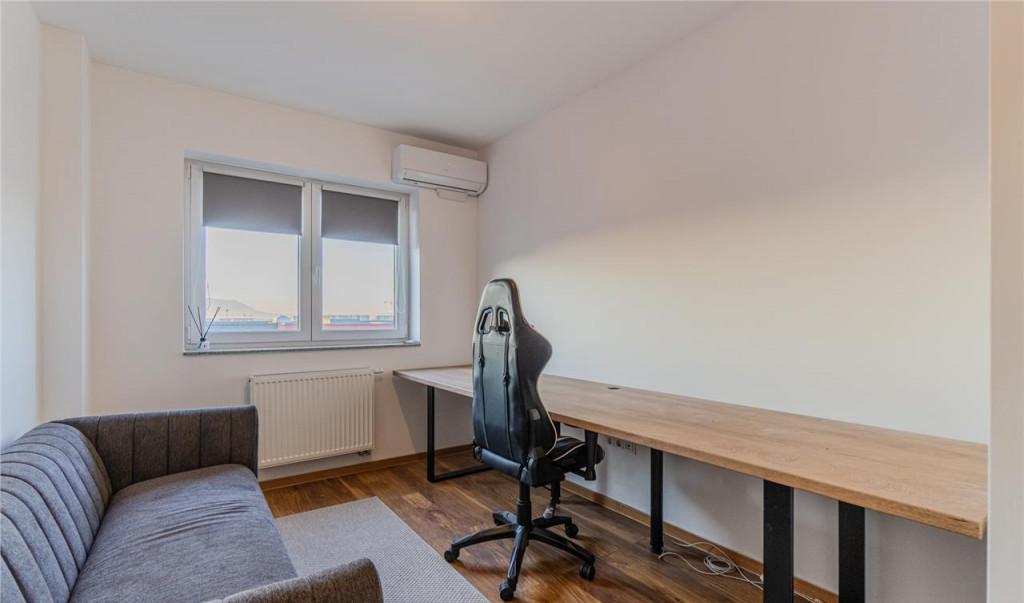 FILM3D Penthouse spatios luminos terasa generoasa Maurer Tra