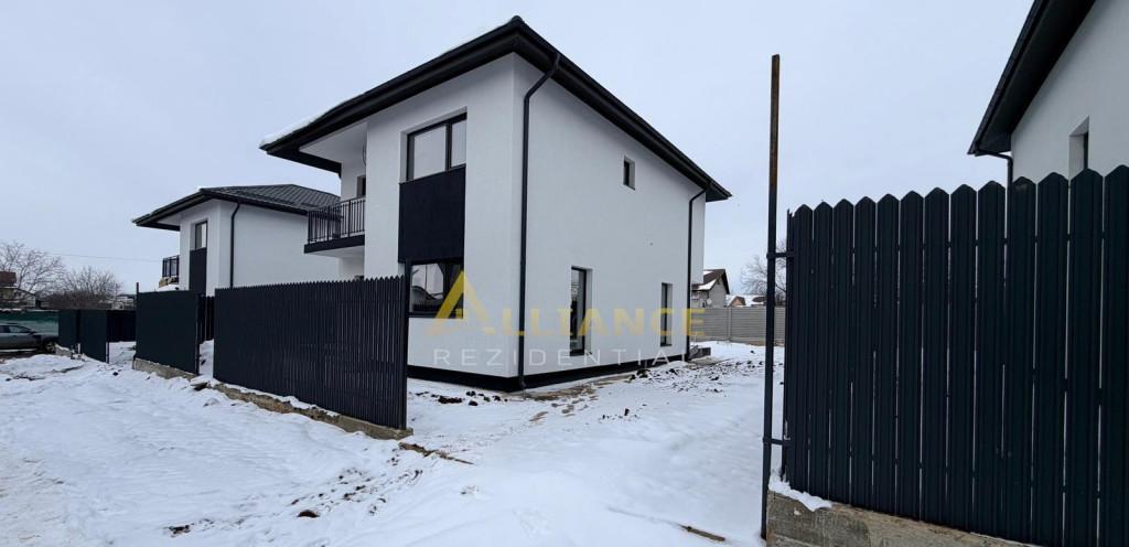 Vila / 4 Camere / 3 Bai / Teren 339 mp / Mutare