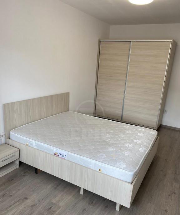 Apartament 2 camere decomandat zona Florilor