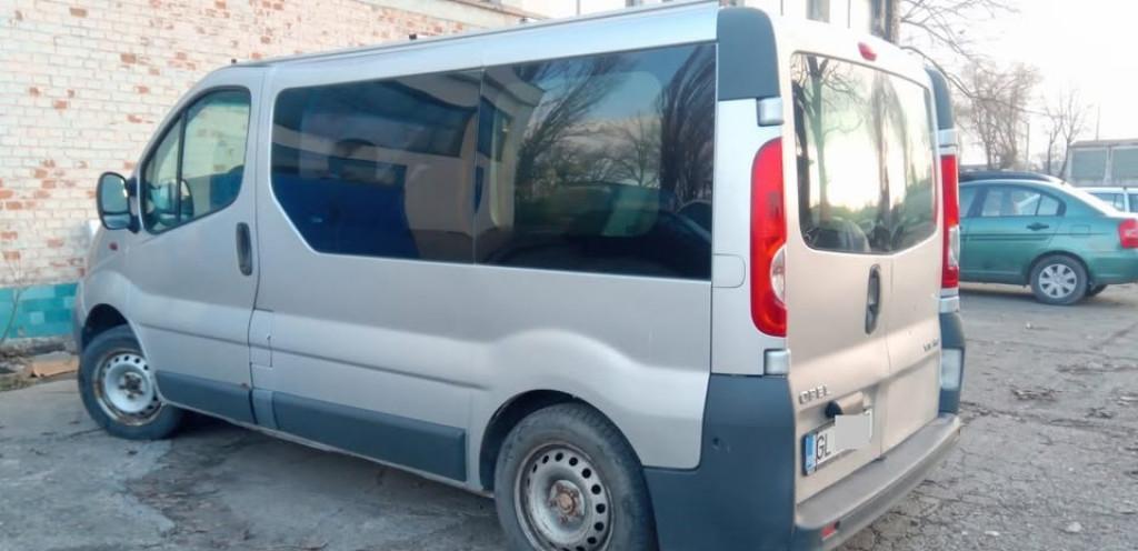 OPEL VIVARO 2008 3 500 eur