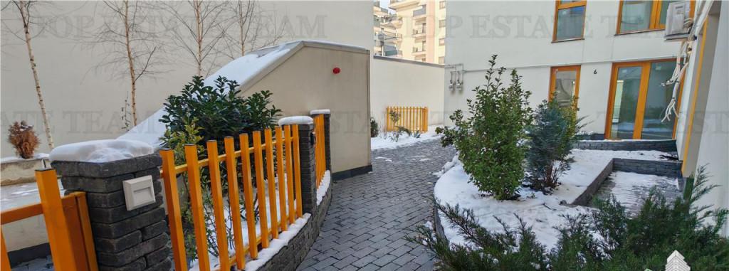 Apartament 3 camere si curte proprie de 141mp bloc boutique