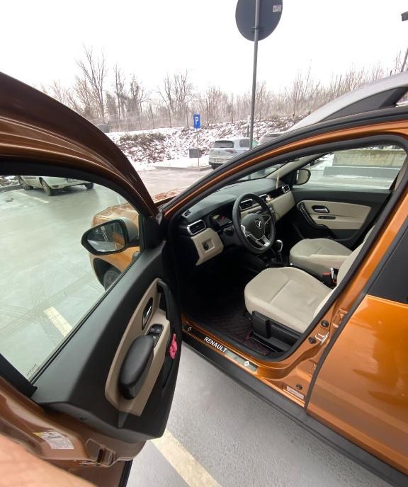 Renault Duster 2 0 4 times 4automat 15 650 eur