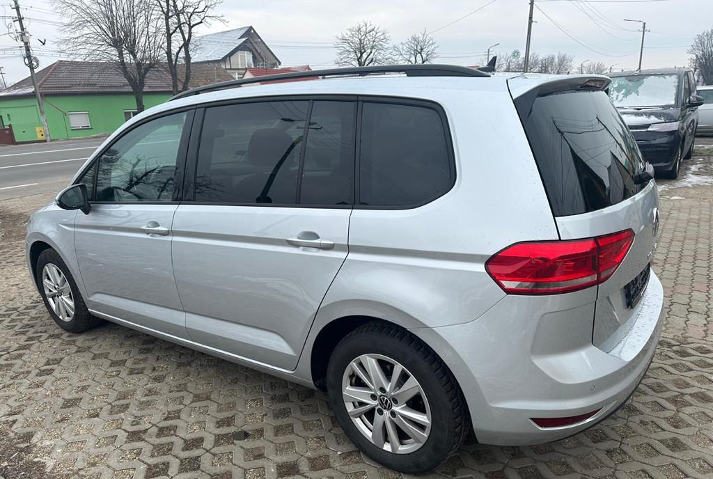 Vw touran 2022 DSG 7 Locuri 21 900 eur