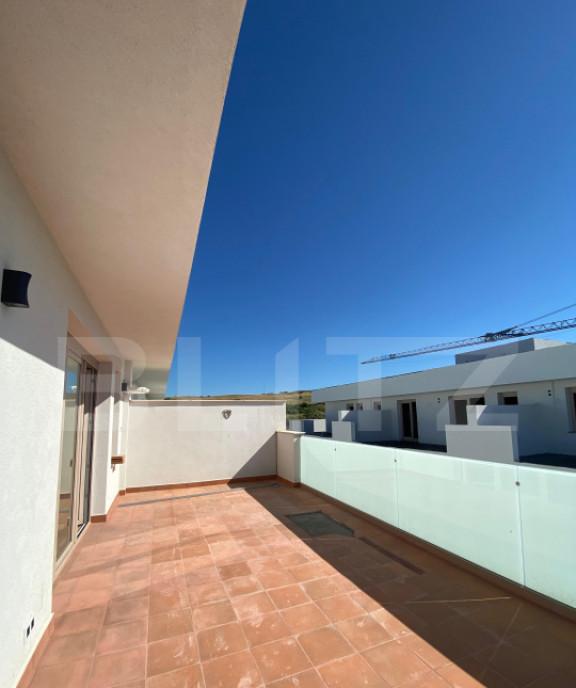 Penthouses 4 camere 116 mp utili terasa zona Ghirodei