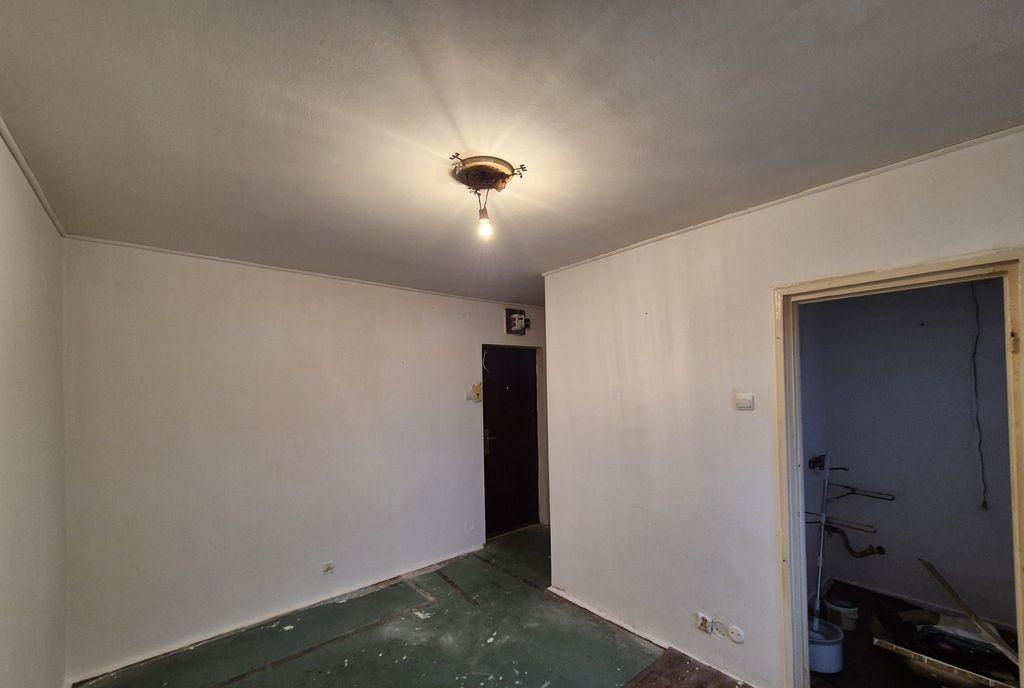 Garsoniera zona Bulevardul 1 Decembrie 1918 Auchan Titan