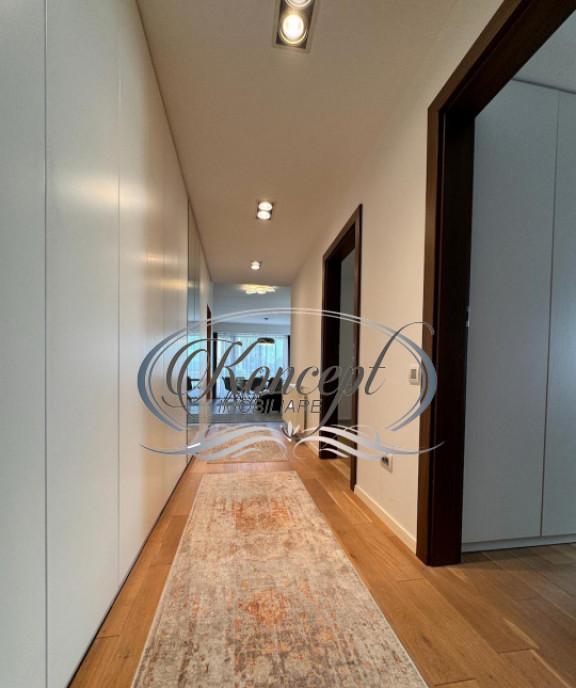 Apartament elegant cu finisaje premium si 2 parcari in Manas