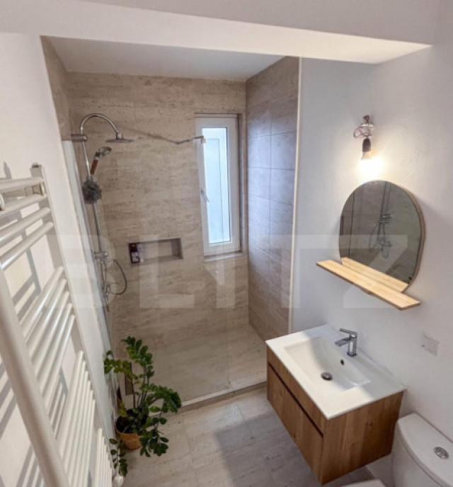 Apartament 3 Camere 72 mp 2 Bai Balcon Sud Vest B