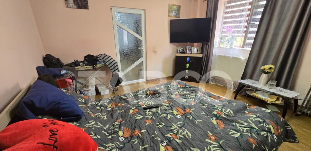 Apartament 3 camere 83 mpu balcon gradina 2 locuri parcare S