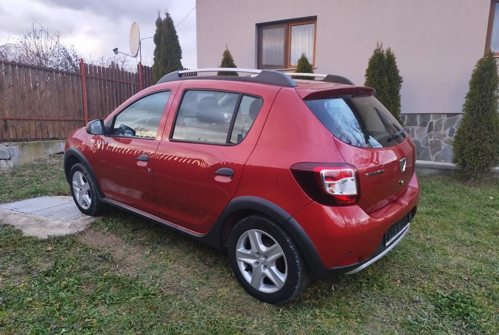 Dacia sandero stepway 2015 -Motorizare 0 9 benzina 4 500 eur